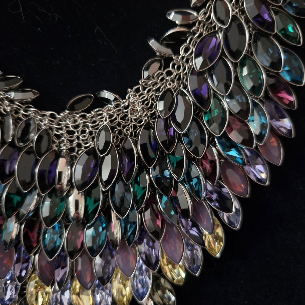 Multicolor Statement Necklace - Picture 2 of 3